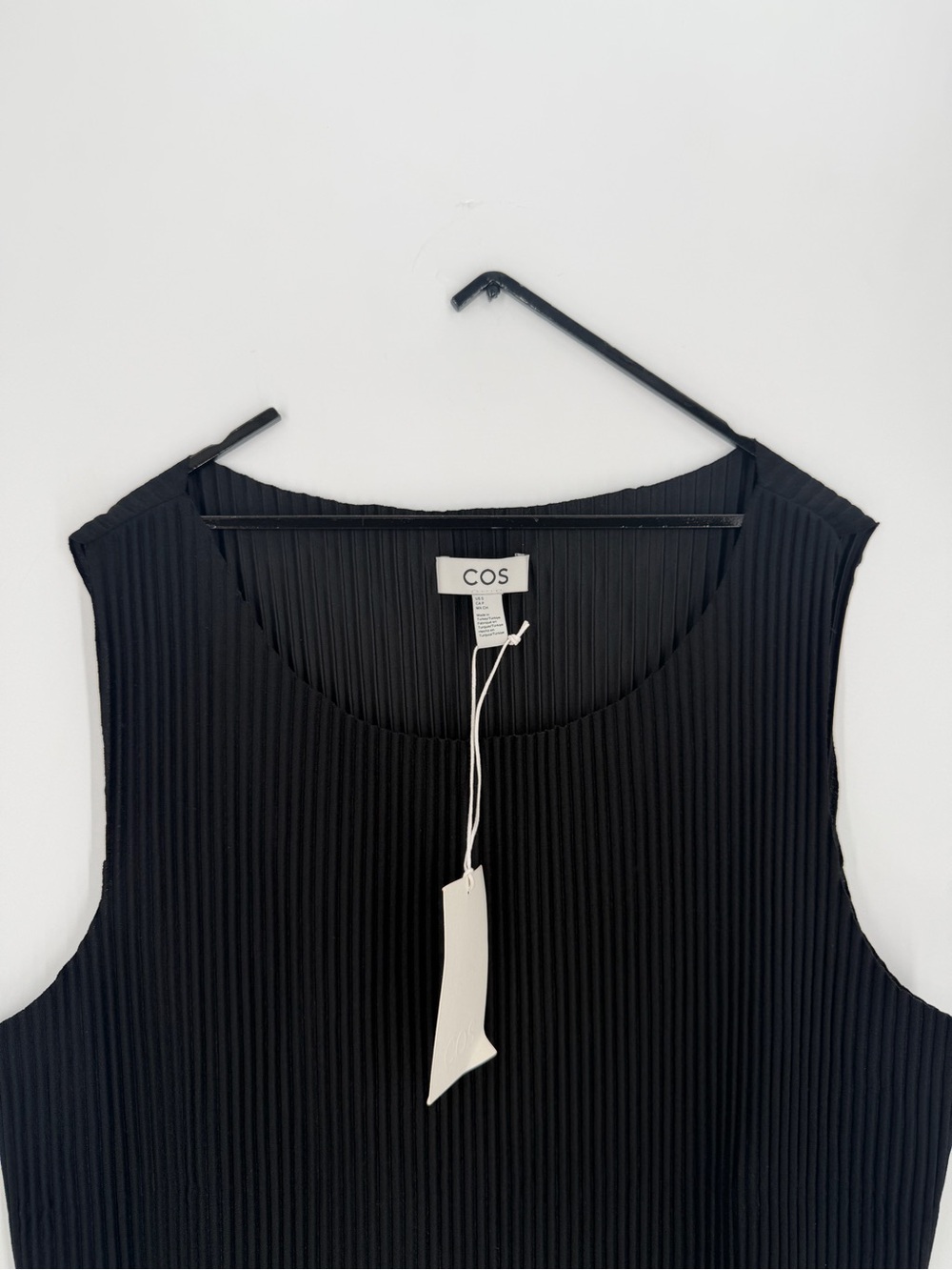 Cos Black Plisse Pleated Scoop Neckline Sleeveless Top Blouse